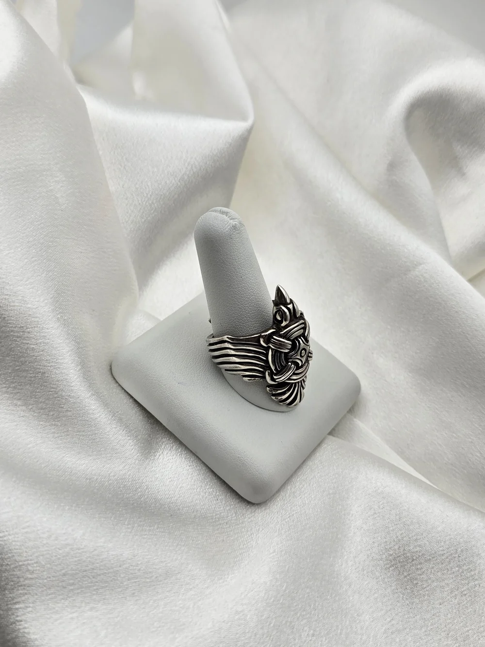 Luxury Oxidized Sterling Silver 925 Falcon Statement Ring